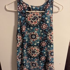 Floral Patterned Sleeveless Top